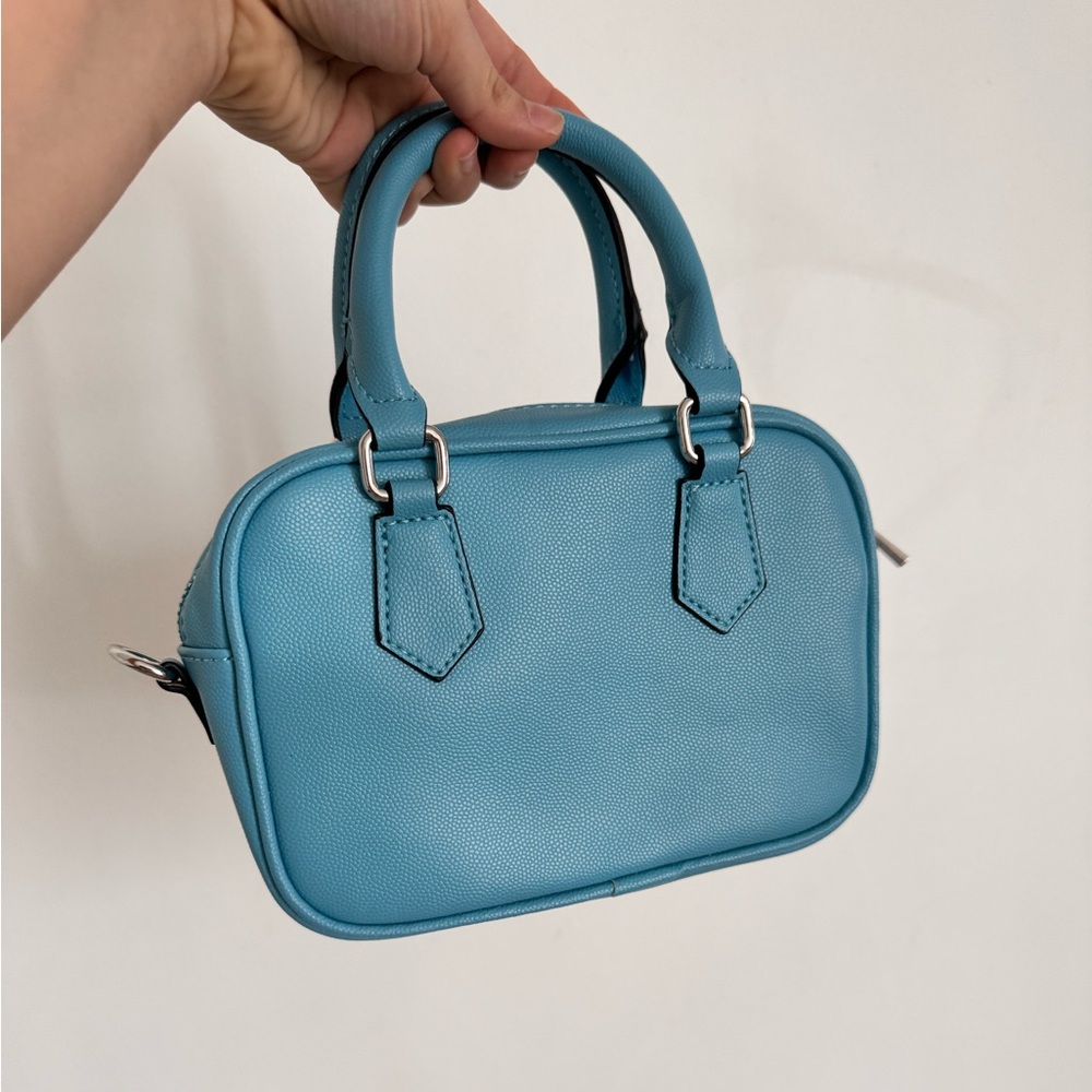 Elegant Blue Handbag